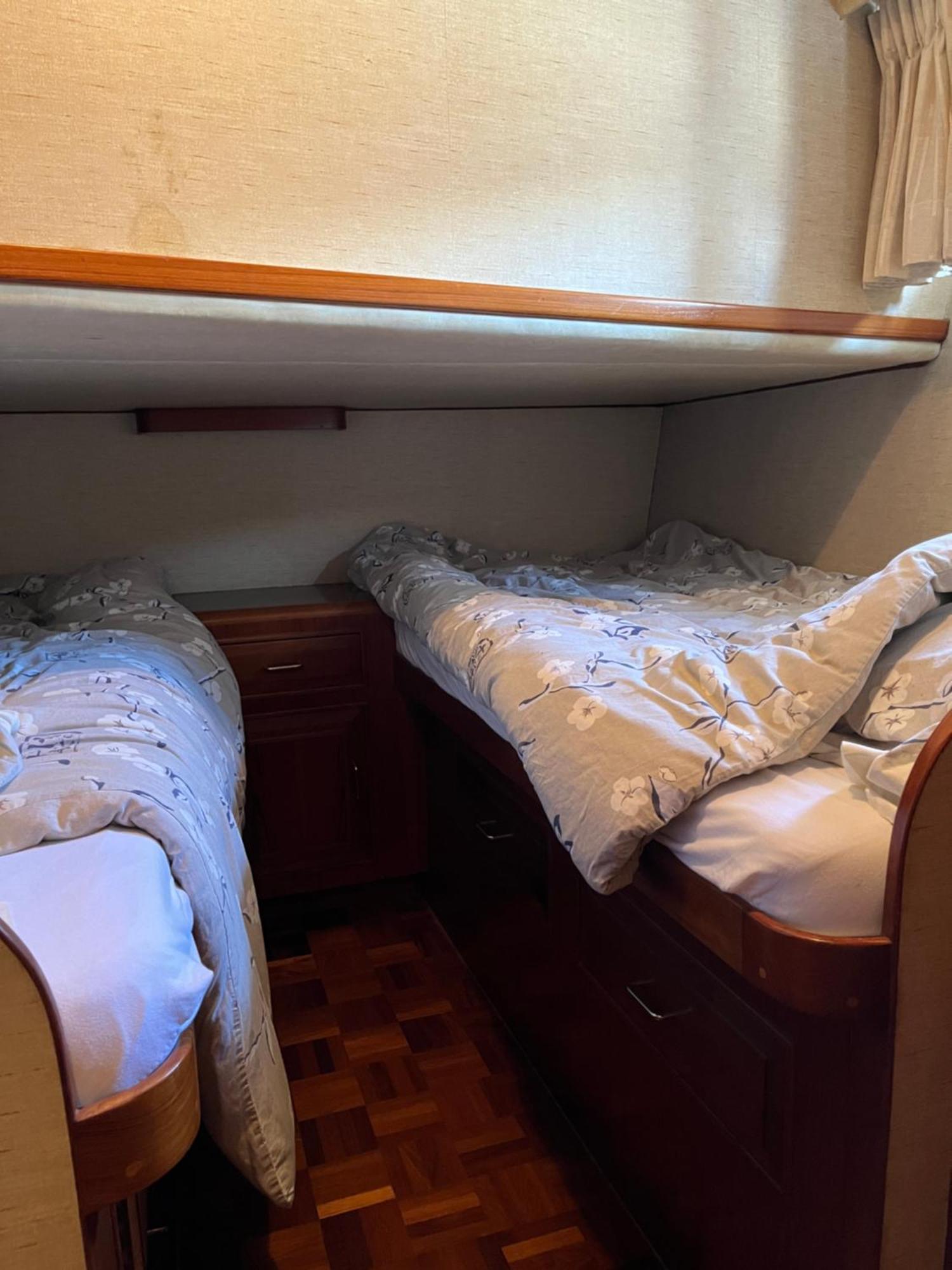 Yacht Moineau Vi Hotel en barco