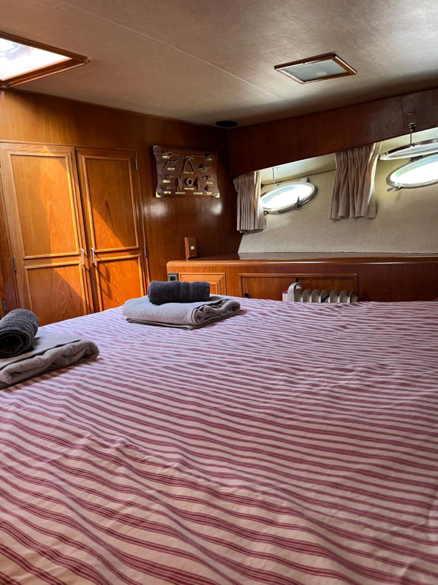 Yacht Moineau Vi Botel